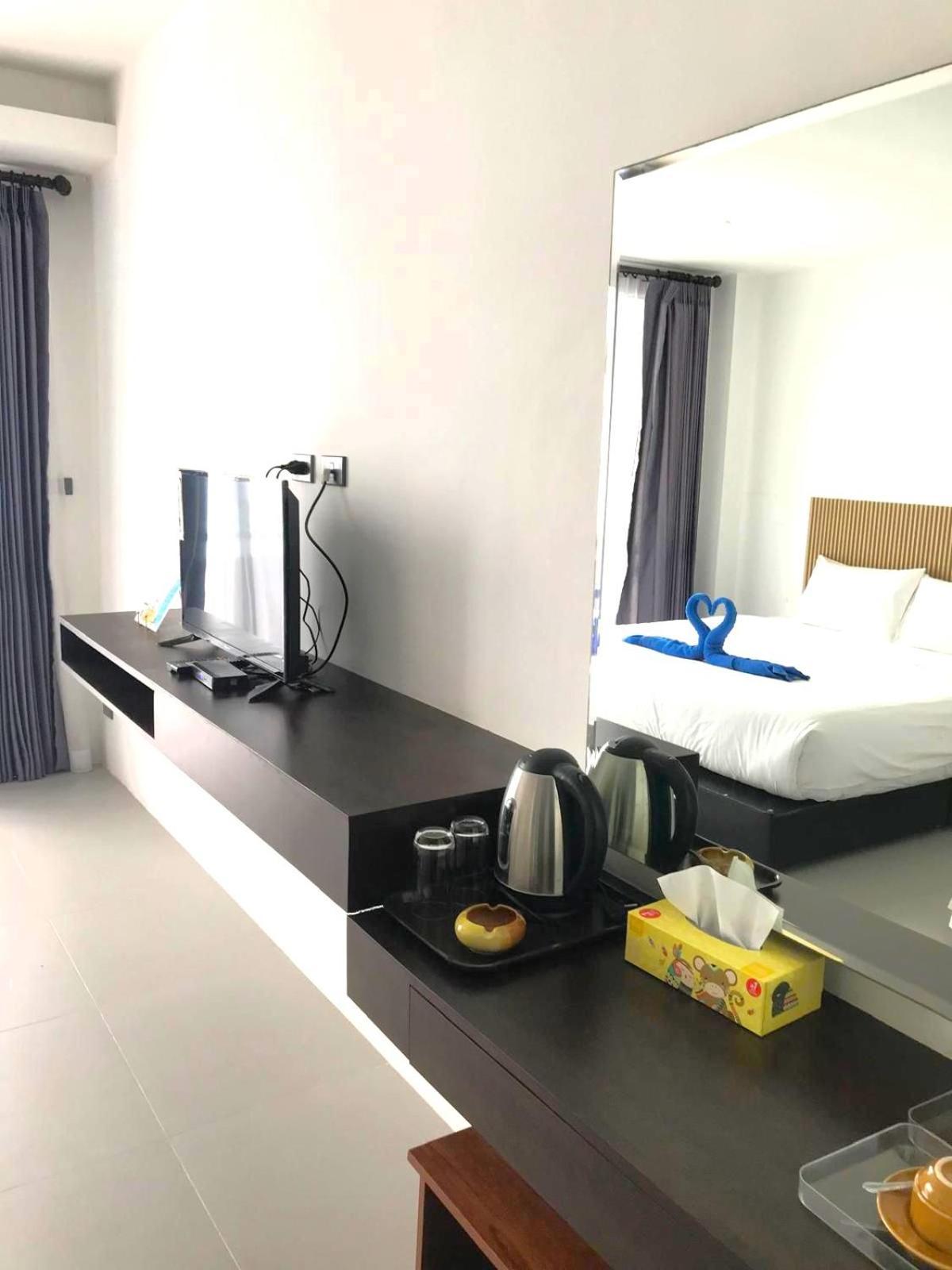 Rockstar Beach Apartments 邦拉 外观 照片